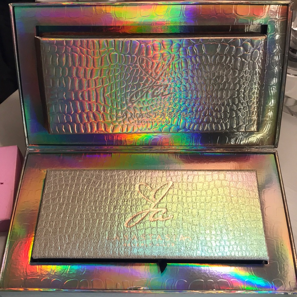 Anastasia Beverly Hills Jackie Aina pr palette